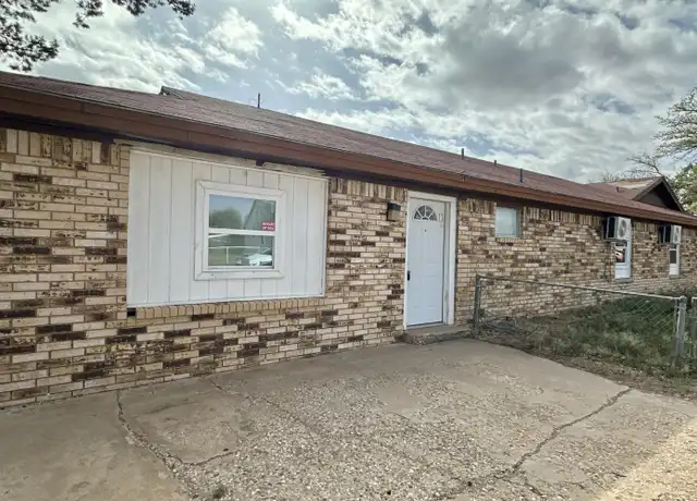 Property at 650 S 22nd St Unit A, Slaton, TX, 79364, 3 beds, 2.5 baths, [object Object]