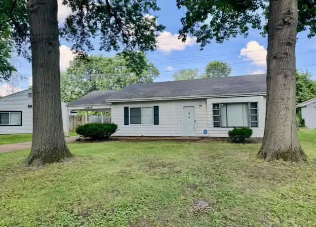 Property at 11925 Bridgevale Ave, Saint Louis, MO, 63138, 2 beds, 1 bath, [object Object]