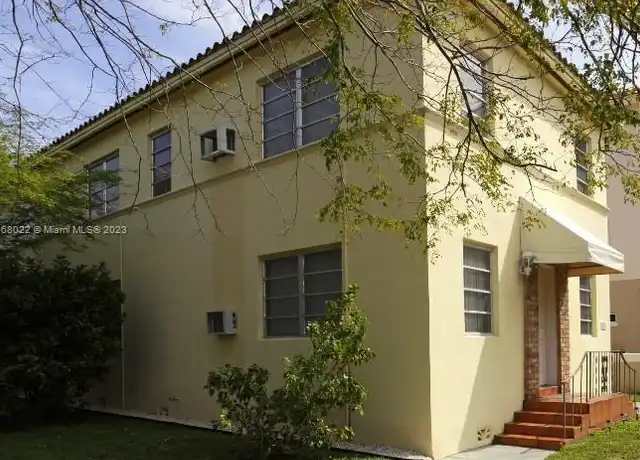 Property at 291 Navarre Ave, Coral Gables, FL, 33134, 1 bed, 1 bath, [object Object]