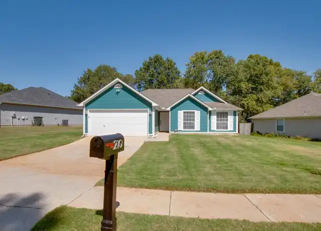 Property at 210 Cypress Creek Dr, Madison, AL, 35758, 3 beds, 2 baths, [object Object]
