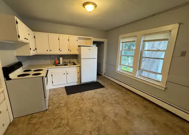 Property at 14 Laurel St Unit D, Newport, NH, 03773, 2 beds, 1 bath, [object Object]