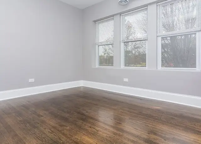 Photo of 7511 S Yale Ave, Chicago, IL 60620