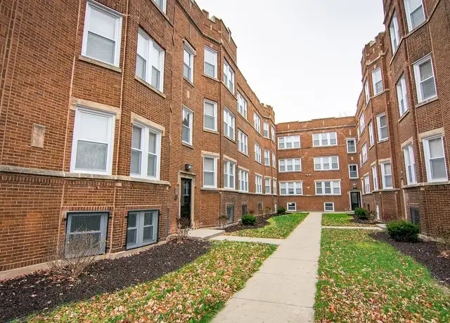 Photo of 7511 S Yale Ave, Chicago, IL 60620