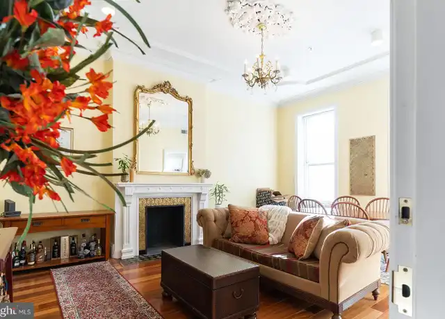 Property at 2129 Walnut St #2, Philadelphia, PA, 19103, 1 bed, 1 bath, [object Object]