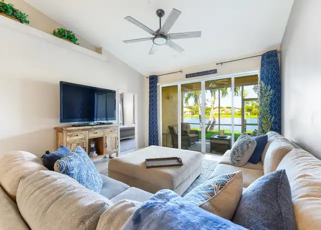 Property at 7966 Haven Dr Unit 19-01, Naples, FL, 34104, 2 beds, 2 baths, [object Object]