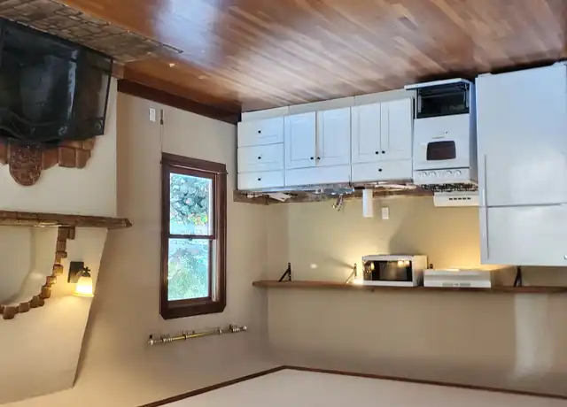Property at 1450 Pomona Ave, San Jose, CA, 95110, 1 bed, 1 bath, [object Object]