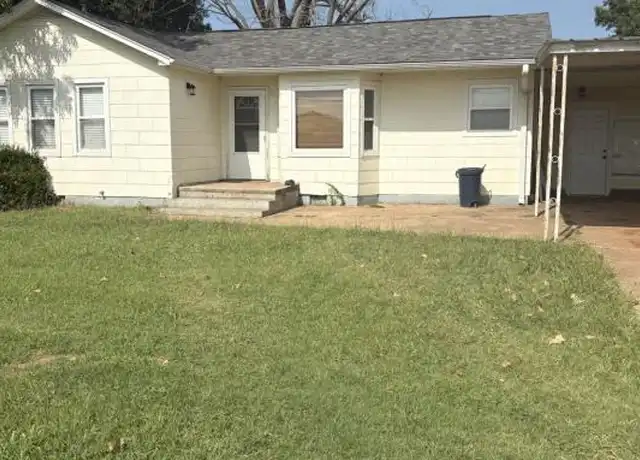 Property at 525 E Boundary St, Perry, OK, 73077, 3 beds, 1 bath, [object Object]