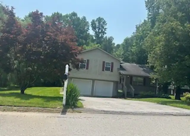 Property at 10104 Wolf Den Ln, Knoxville, TN, 37932, 3 beds, 2 baths, [object Object]