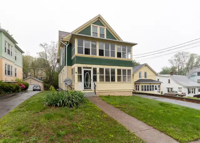 Property at 76 Gridley St Unit 2nd floor, Bristol, CT, 06010, 2 beds, 1 bath, [object Object]