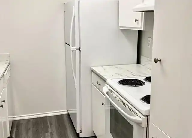 Property at 800 Post Oak Blvd #21, Houston, TX, 77056, 1 bed, 1.5 baths, [object Object]