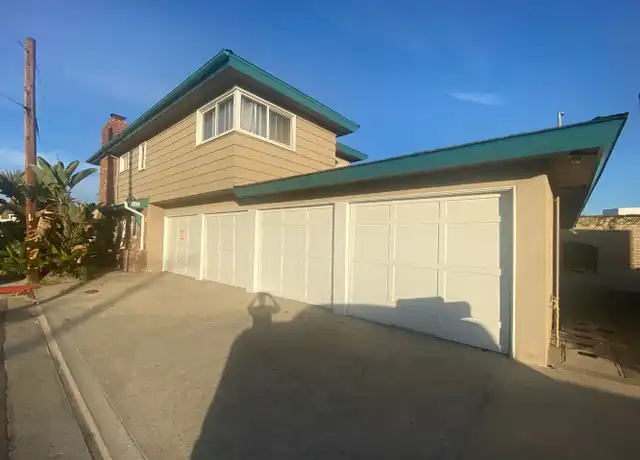 Property at 626 Clubhouse Ave Unit 626 Clubhouse D, Newport Beach, CA, 92663, 2 beds, 1 bath, [object Object]