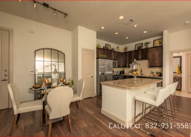 Property at 15500 Memorial Dr Unit 7SY2, Houston, TX, 77079, 2 beds, 2 baths, [object Object]