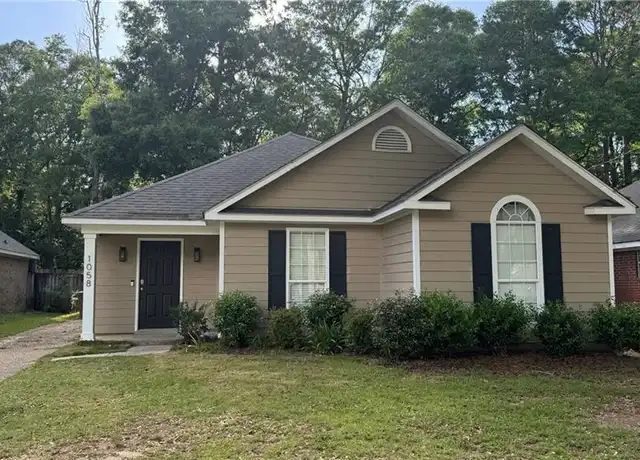 Property at 1058 McNeil Ave, Mobile, AL, 36609, 3 beds, 2 baths, [object Object]
