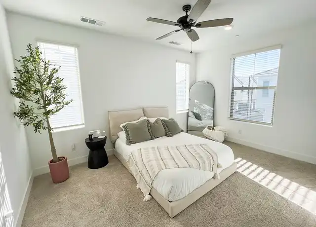 Property at 442 W Mahogany Ln, Clovis, CA, 93611, 2 beds, 2 baths, [object Object]