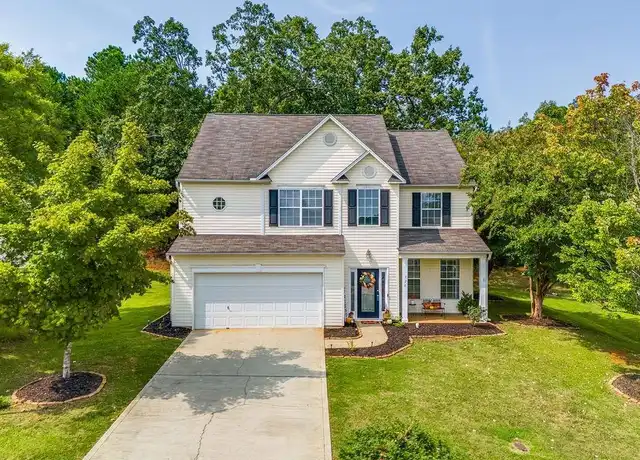 Property at 326 Hamilton Pkwy, Easley, SC, 29642, 4 beds, 2.5 baths, [object Object]