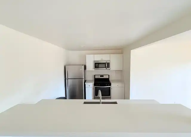 Property at 1625 Laguna St Unit 06, Santa Barbara, CA, 93101, 1 bed, 1 bath, [object Object]