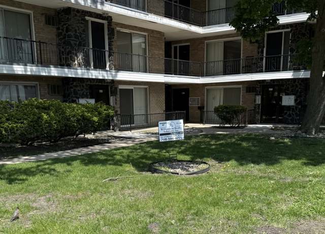 Photo of 469 Hirsch Ave Unit 3E, Calumet City, IL 60409