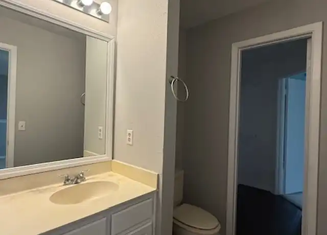 Property at 1305 W Villa Maria Rd Unit C104, Bryan, TX, 77801, 1 bed, 1.5 baths, [object Object]