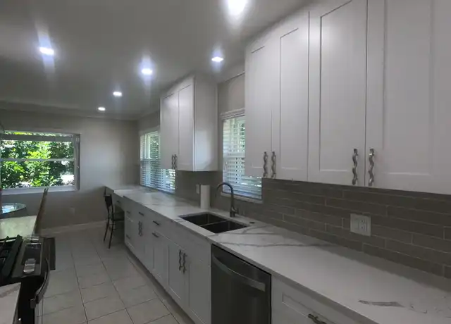 Property at 10036 63rd Ave N #22, Saint Petersburg, FL, 33708, 2 beds, 2 baths, [object Object]