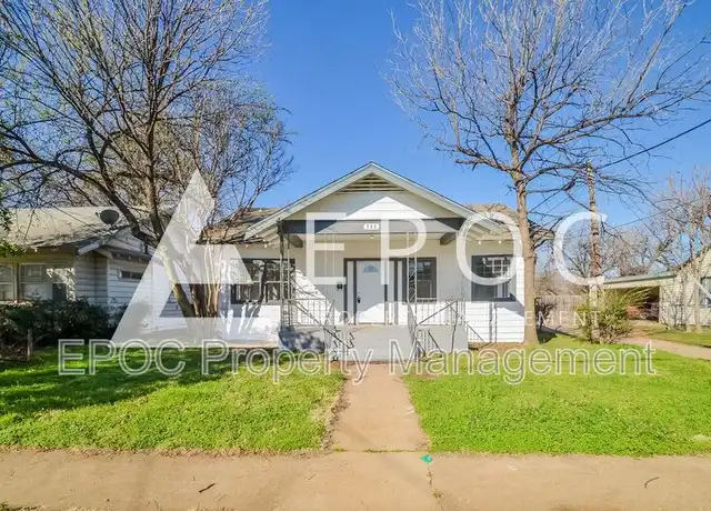 Property at 706 Van Buren St, Wichita Falls, TX, 76301, 3 beds, 2.5 baths, [object Object]