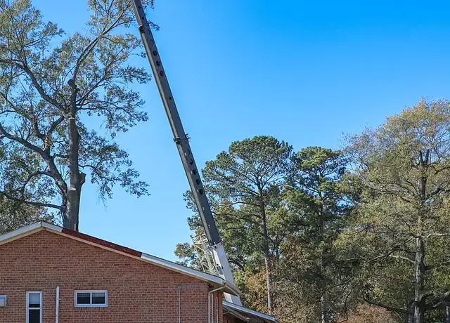 Photo of 5161 Weaver Dr, Virginia Beach, VA 23462