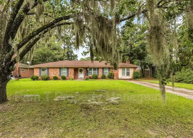 Property at 606 Highland Dr, Savannah, GA, 31406, 3 beds, 2 baths, [object Object]