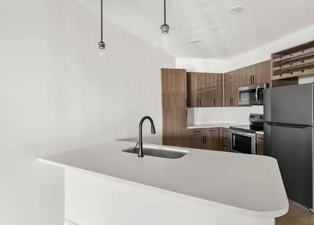 Photo of 950 Spanish Needle Trl, Fort Worth, TX 76177