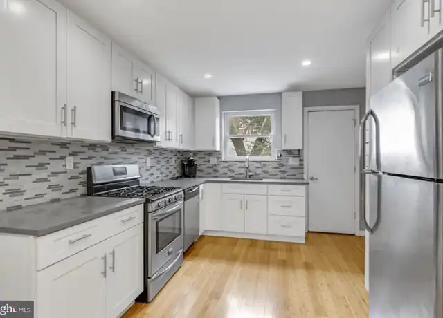 Property at 240 Wilder St, Philadelphia, PA, 19147, 2 beds, 1 bath, [object Object]