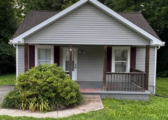 Property at 5825 2nd Ln, Knoxville, TN, 37912, 2 beds, 1 bath, [object Object]