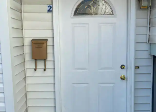 Property at 209 Macarthur Ave Unit 2, Garfield, NJ, 07026, 1 bed, 1 bath, [object Object]