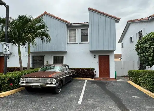 Property at 5240 W 24th Ct #5240, Hialeah, FL, 33016, 3 beds, 2.5 baths, [object Object]