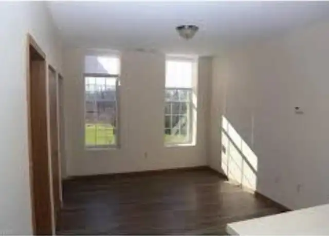 Property at 664 Broadway Ave, Bedford, OH, 44146, 2 beds, 1 bath, [object Object]