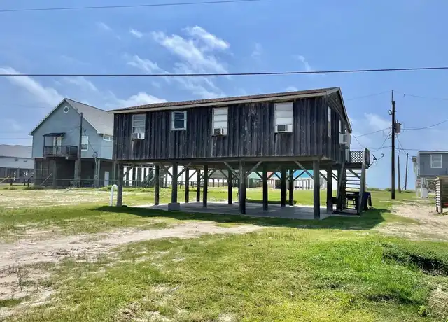 Property at 1111 Surf Dr, Freeport, TX, 77541, 3 beds, 1 bath, [object Object]