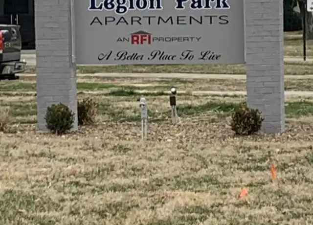 Property at 405 Legion Blvd W Unit A9, Owensboro, KY, 42303, 1 bed, 1 bath, [object Object]