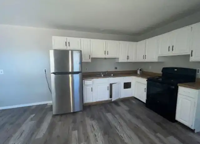 Property at 1511 E 5th St Unit 1, Sioux Falls, SD, 57103, 3 beds, 1 bath, [object Object]