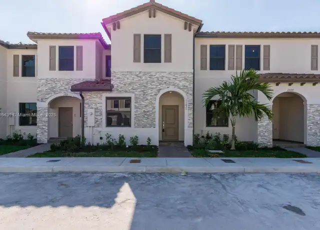 Property at 11820 SW 247th Ter, Homestead, FL, 33032, 3 beds, 2.5 baths, [object Object]