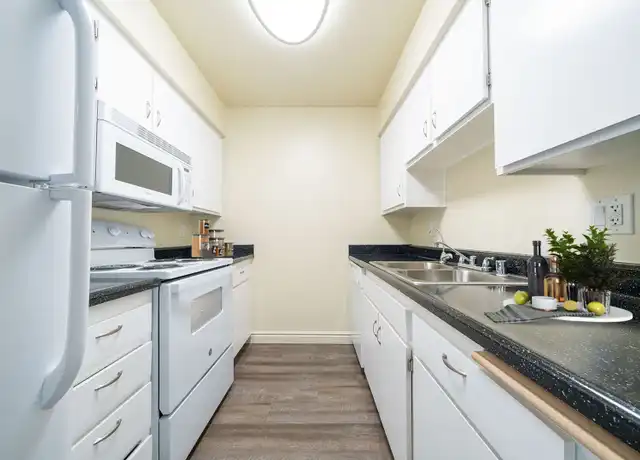 Property at 1215 Palomar Pl Unit Casa Antigua-065, Vista, CA, 92084, 2 beds, 2 baths, [object Object]
