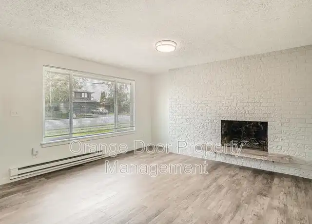 Property at 1005 11th St NW Unit 1, Puyallup, WA, 98371, 2 beds, 1 bath, [object Object]