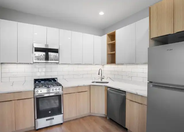 Property at 1310 W Birchwood Ave Unit 7507-1, Chicago, IL, 60626, 2 beds, 1 bath, [object Object]