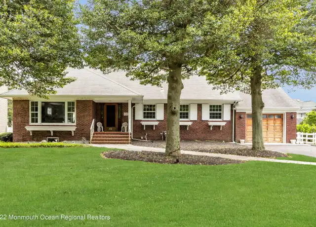 Property at 208 Trenton Blvd, Sea Girt, NJ, 08750, 4 beds, 3 baths, [object Object]