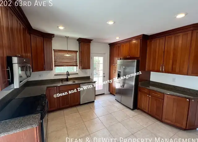 Property at 202 63rd Ave S, Saint Petersburg, FL, 33705, 2 beds, 2 baths, [object Object]