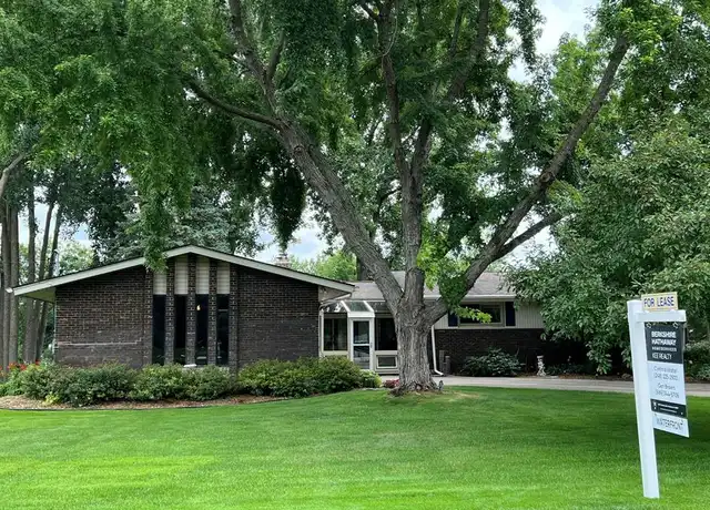 Property at 5250 Bronco Dr, Clarkston, MI, 48346, 4 beds, 3 baths, [object Object]