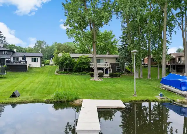 Property at 5250 Bronco Dr, Clarkston, MI, 48346, 4 beds, 3 baths, [object Object]