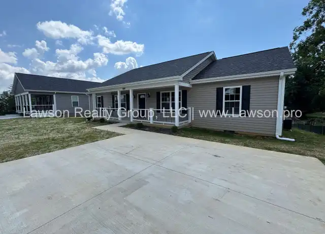 Property at 808 Harrison Ave, Salem, VA, 24153, 3 beds, 2 baths, [object Object]
