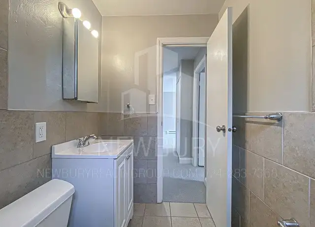 Photo of 1848 Chessland St, Pittsburgh, PA 15205