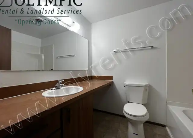 Property at 7448 Trails End Dr SE Unit 5C, Olympia, WA, 98501, 2 beds, 1 bath, [object Object]