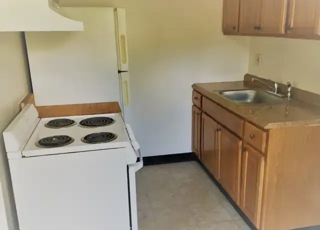 Property at 64 Rosedale St Unit A-3, Bridgeport, CT, 06604, 1 bed, 1 bath, [object Object]