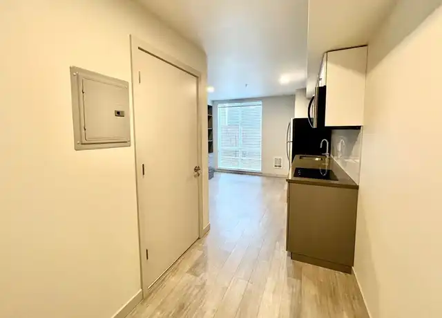 Property at 5221 Ravenna Ave NE, Seattle, WA, 98105, 0 beds, 1 bath, [object Object]