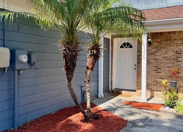 Property at 6256 Oak Cluster Cir, Tampa, FL, 33634, 2 beds, 1.5 baths, [object Object]