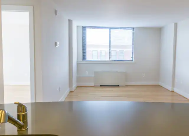 Property at 1230 13th St NW Unit 0402, Washington, DC, 20005, 1 bed, 1 bath, [object Object]